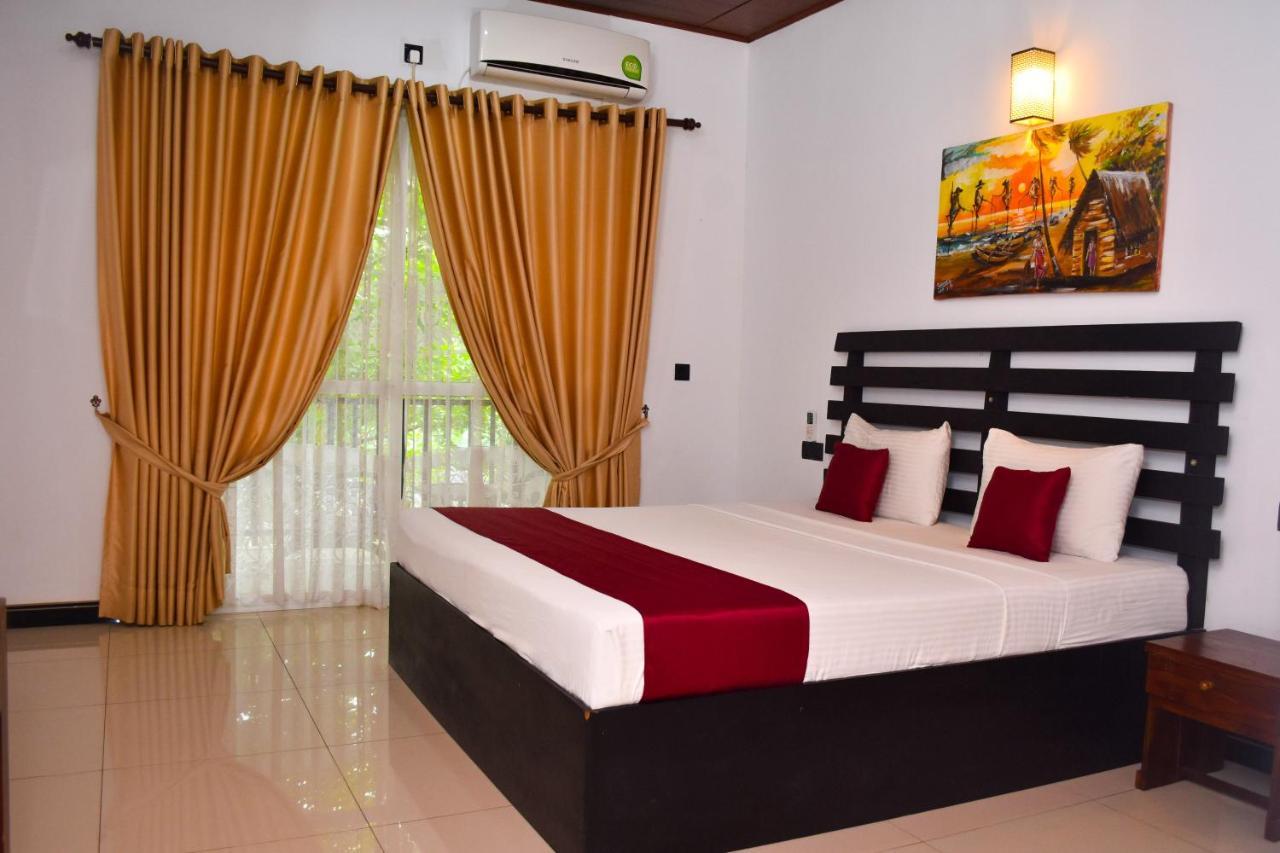 Pivisuma Lodge دامبولا المظهر الخارجي الصورة