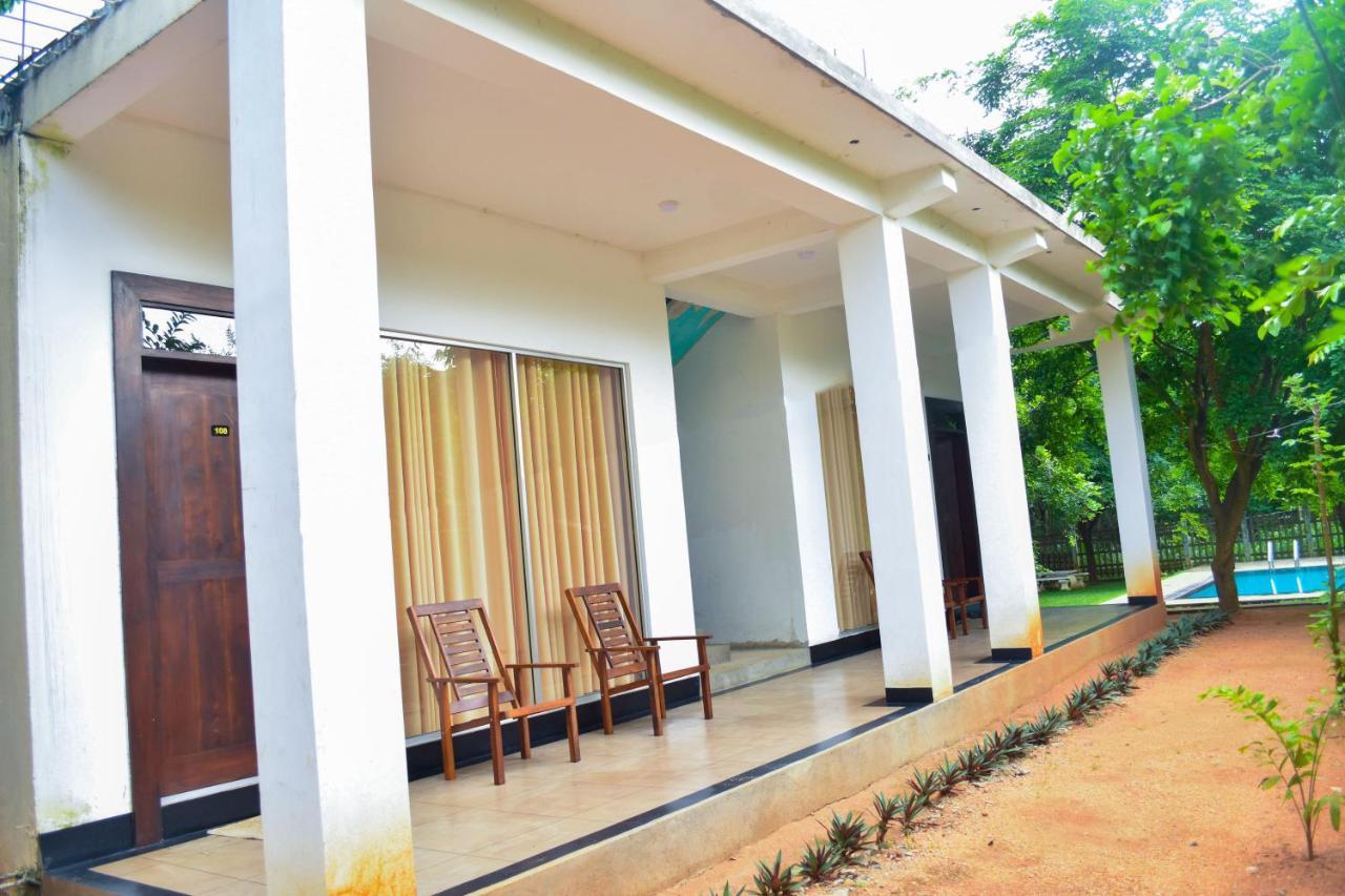 Pivisuma Lodge دامبولا المظهر الخارجي الصورة