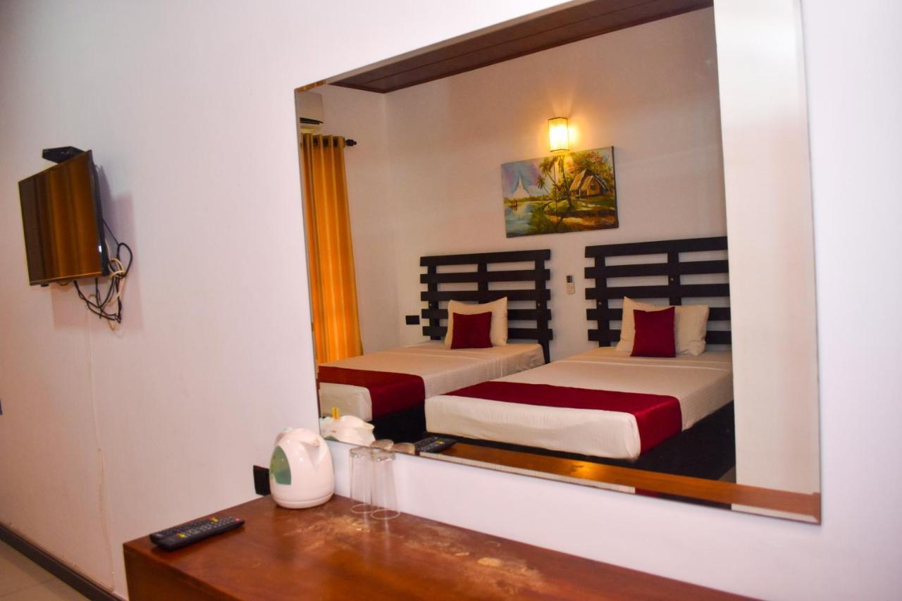 Pivisuma Lodge دامبولا المظهر الخارجي الصورة