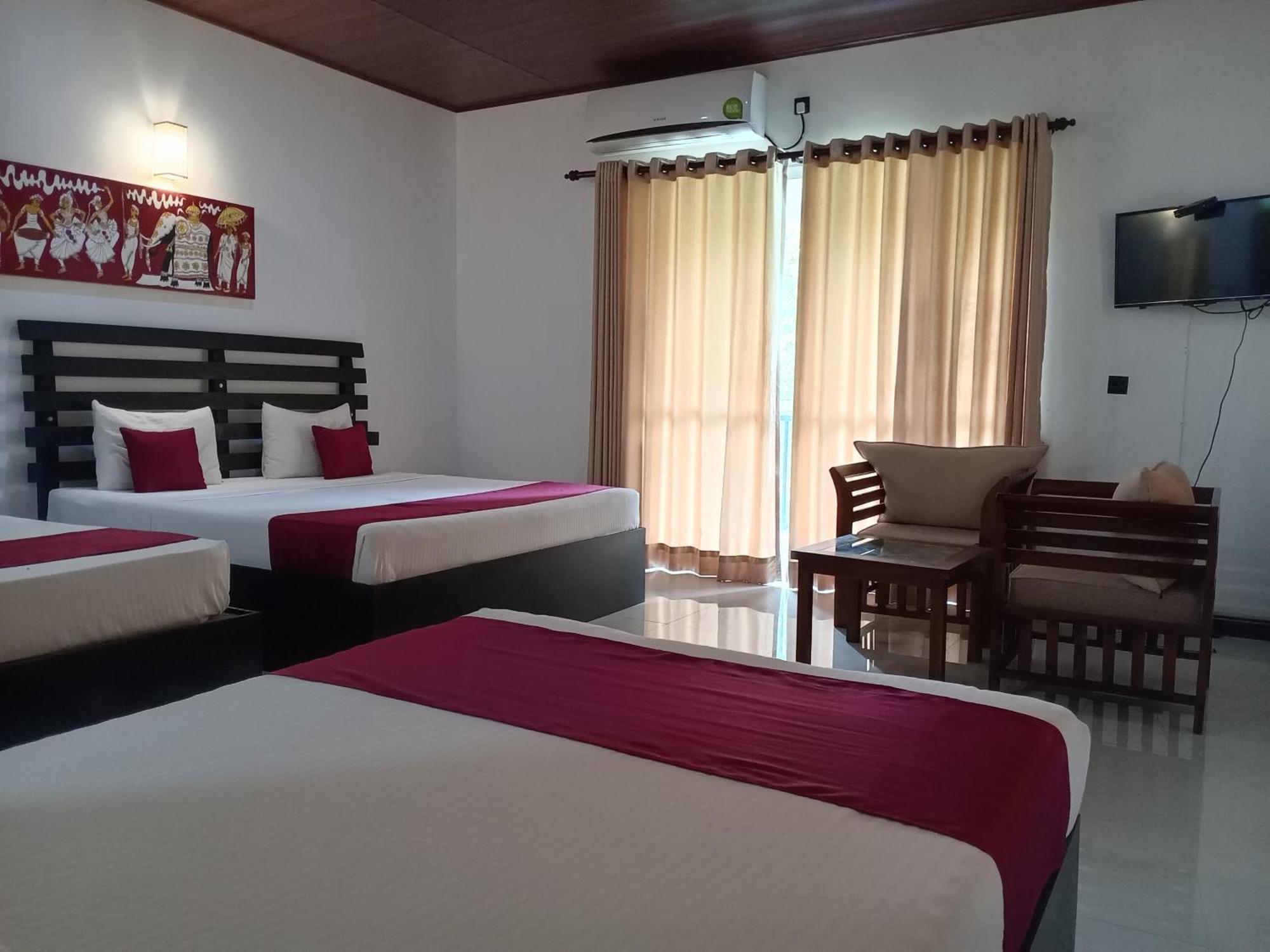 Pivisuma Lodge دامبولا المظهر الخارجي الصورة