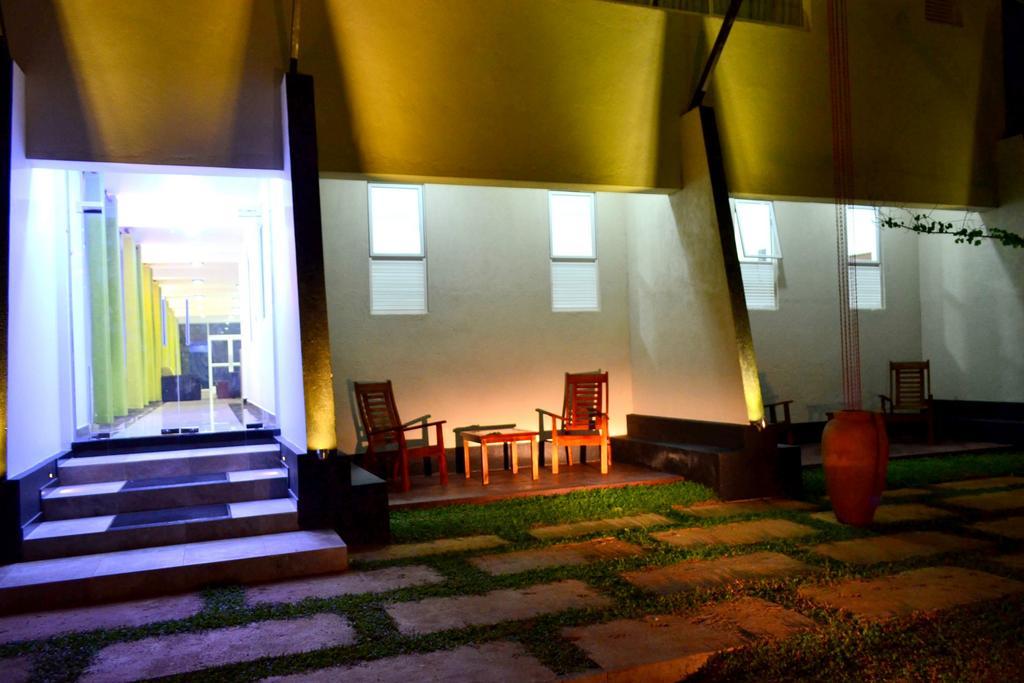 Pivisuma Lodge دامبولا المظهر الخارجي الصورة